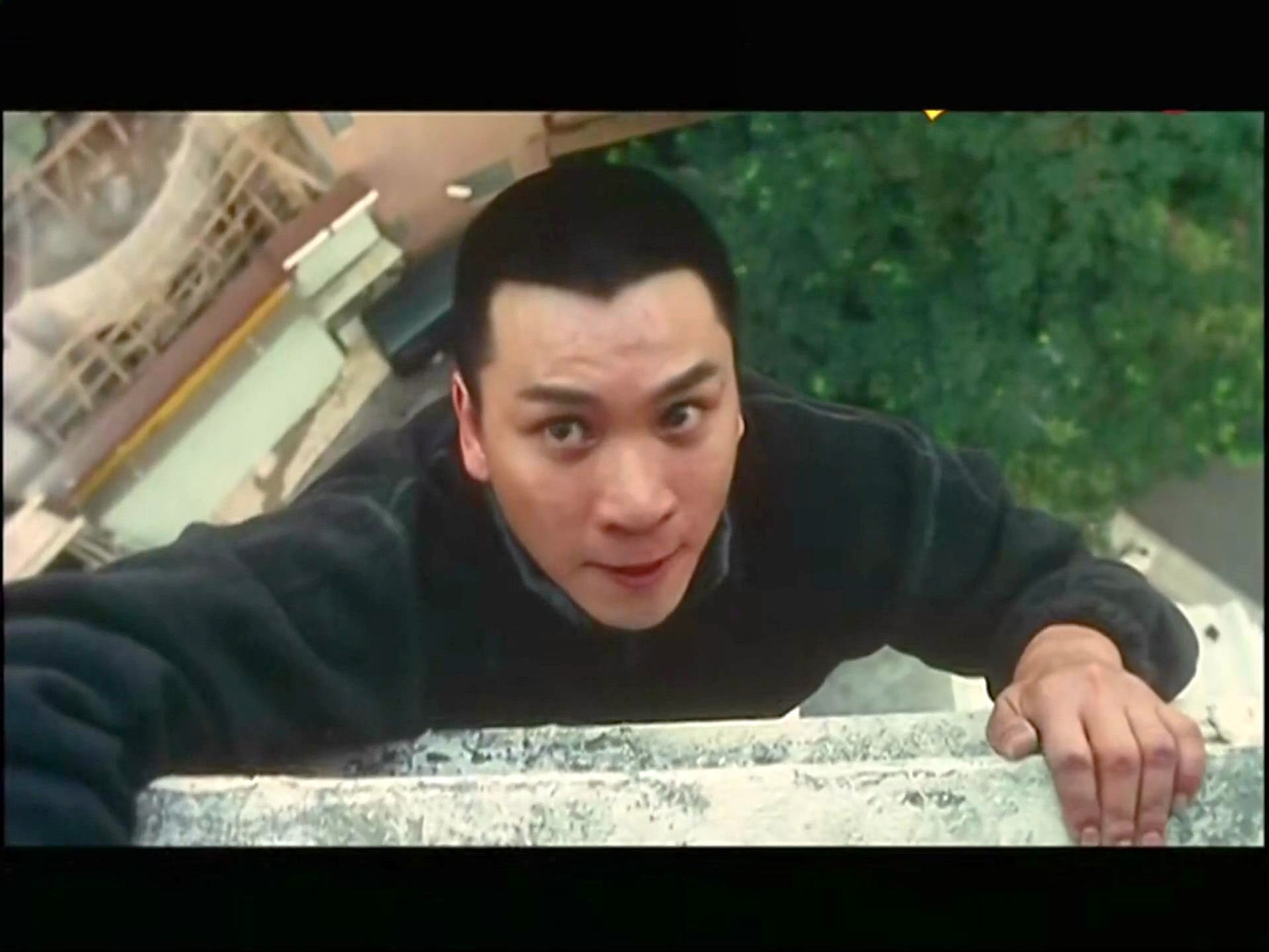 黄子扬的写真-《知法犯法》