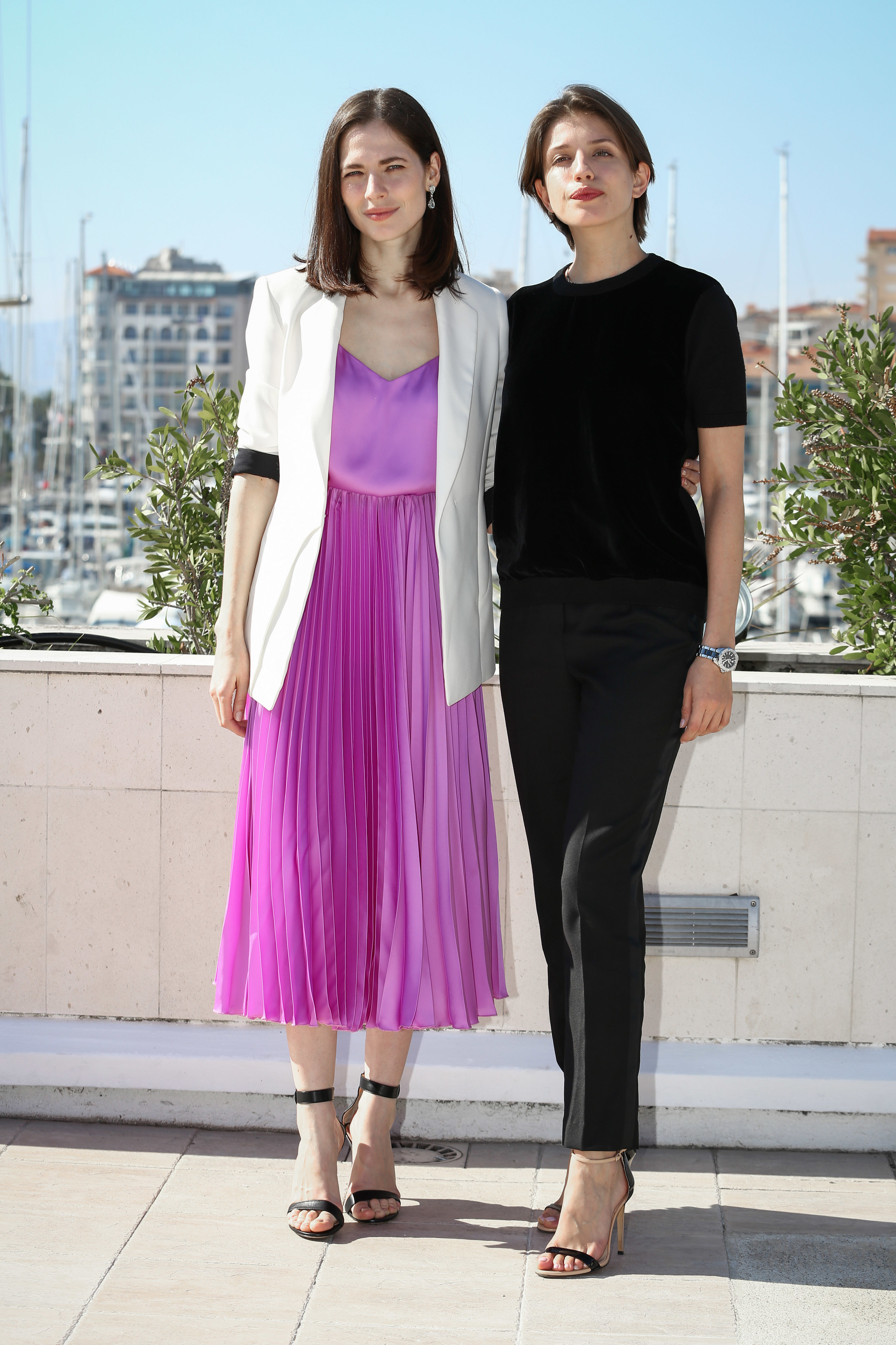 俞莉亚·斯尼吉尔的写真