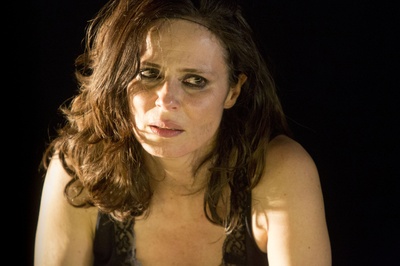 艾塔娜·桑切斯-希洪的写真