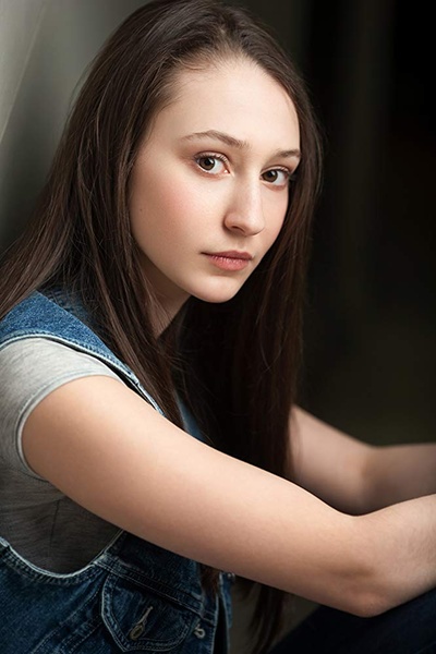 耶尔·雅曼的写真