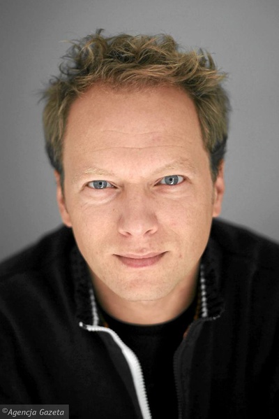 马赛杰·斯图尔的写真