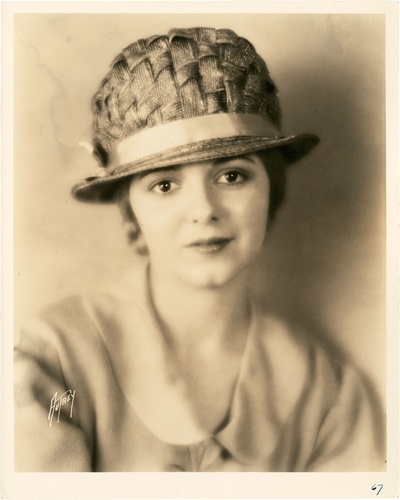 珍妮·盖诺的写真