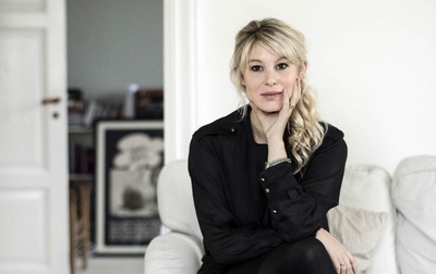 海伦娜·赖因科德·纳曼的写真