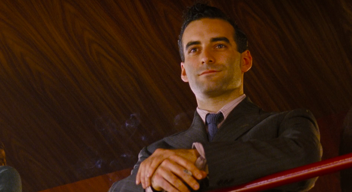 杰拉德·摩纳科的写真-2004《维拉·德雷克...