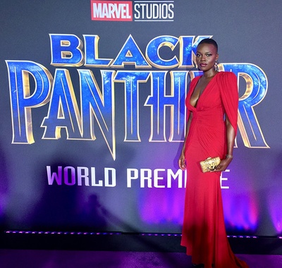 香奈特·芮妮·威尔逊的写真