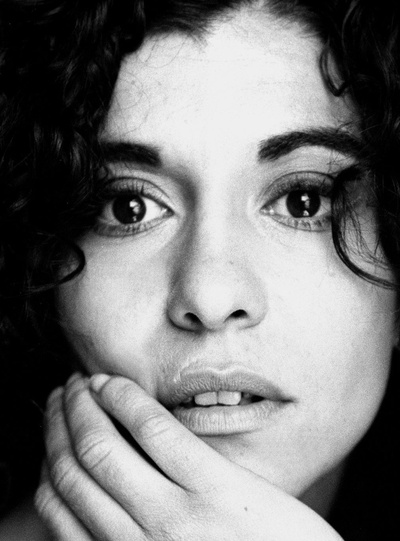 卢巴纳·阿兹巴尔的写真