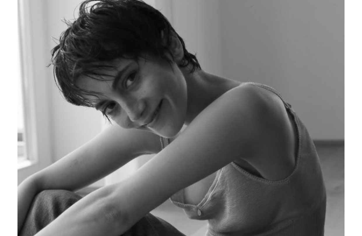 莎拉-索菲·波斯妮娜的写真