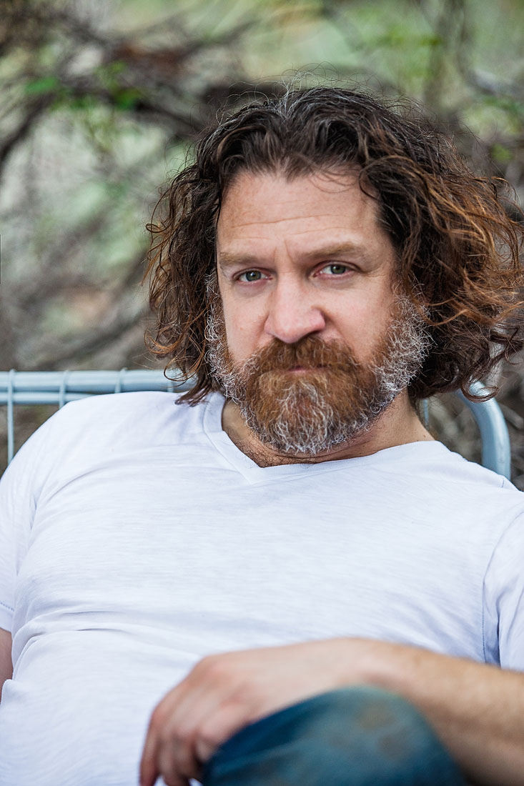 亚当·约翰逊的写真