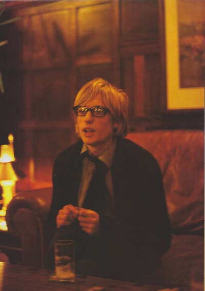 克利斯宾·米尔斯的写真