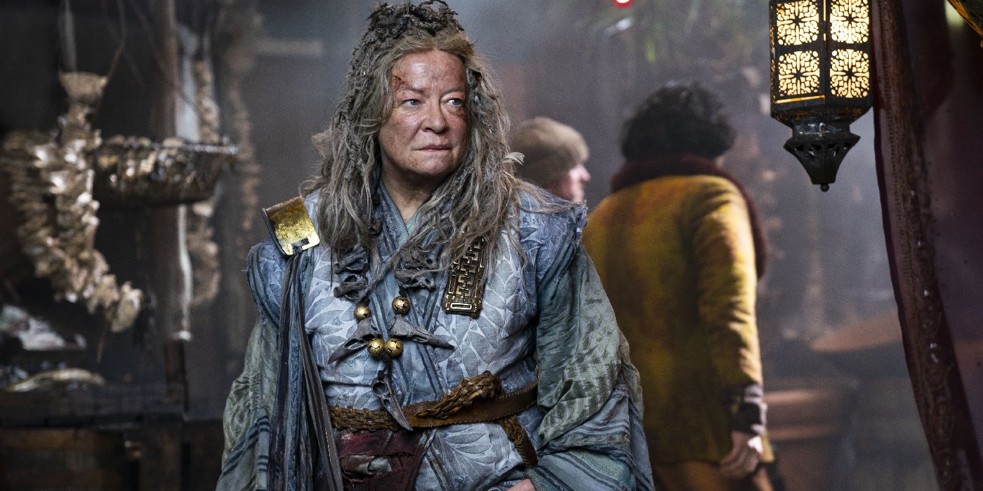 克莱尔·希金斯的写真-Into the Badlands