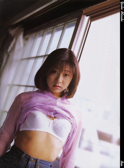 美咲友穗的写真