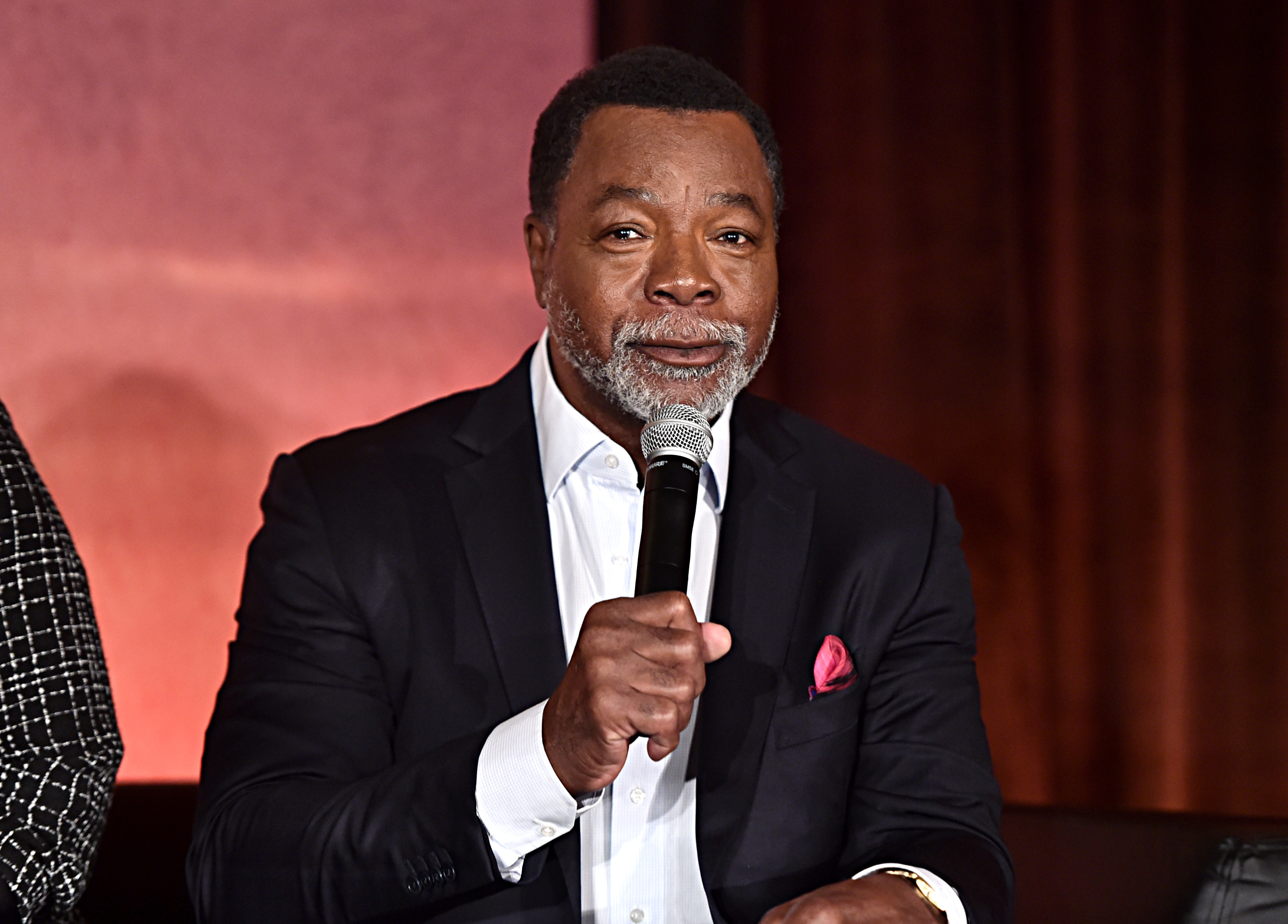 卡尔·韦瑟斯的写真