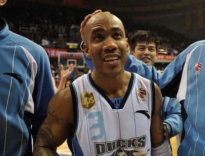 斯蒂芬·马布里的写真-马政委