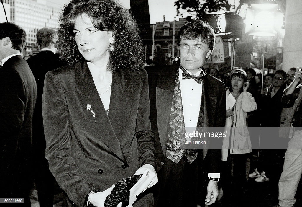 萨拉·博茨福德的写真