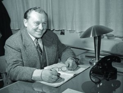 卡尔·齐曼的写真