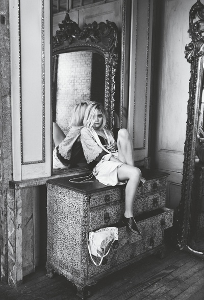 艾什丽·奥尔森的写真