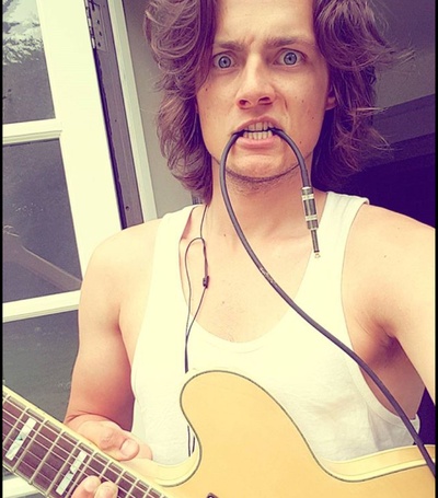 乔治·韦伯斯特的写真