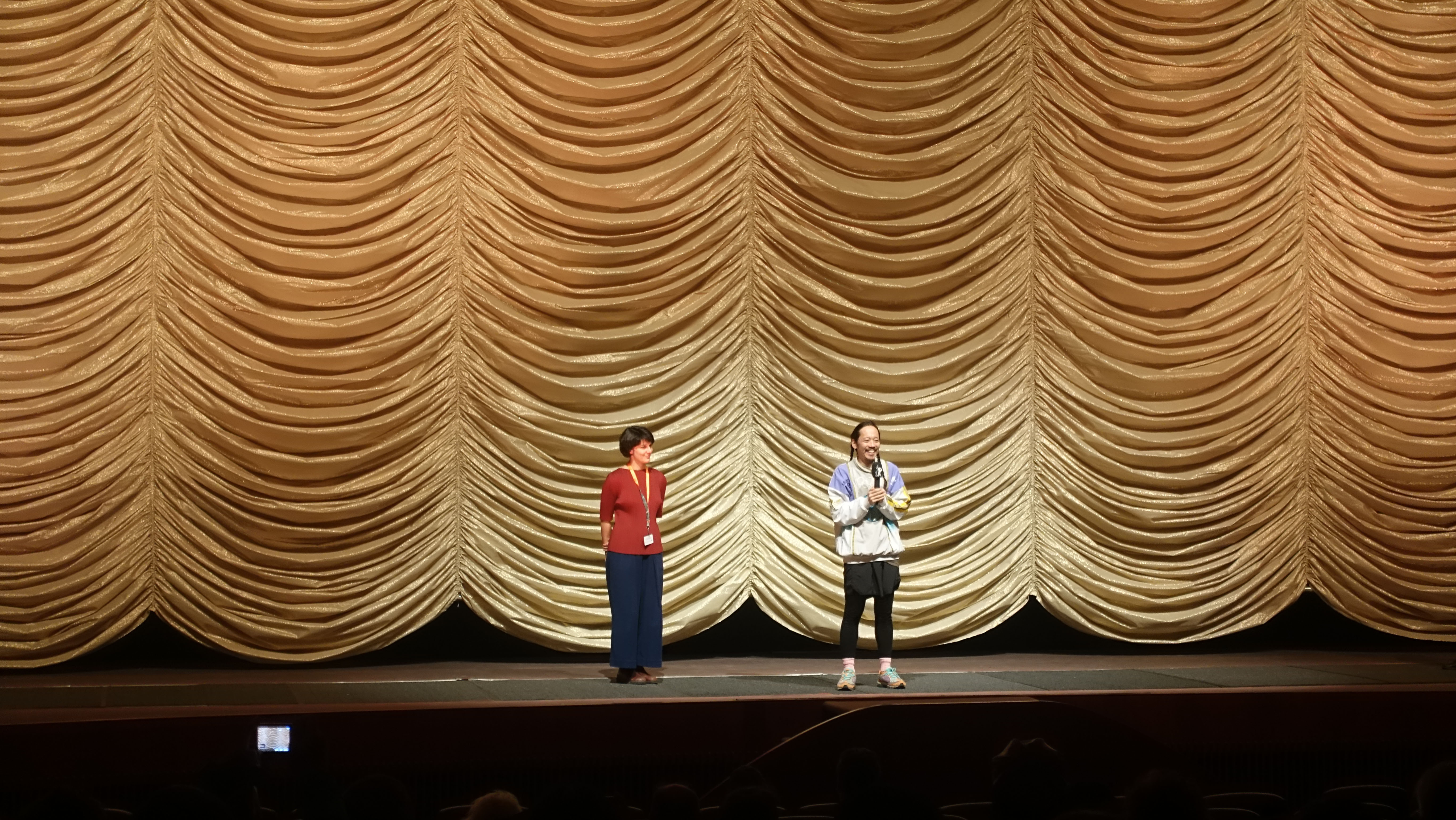 长久允的写真-在柏林电影节的映后Q...