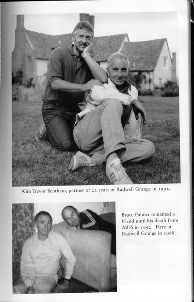 奈杰尔·霍桑的写真-图片来自作者的自传《...