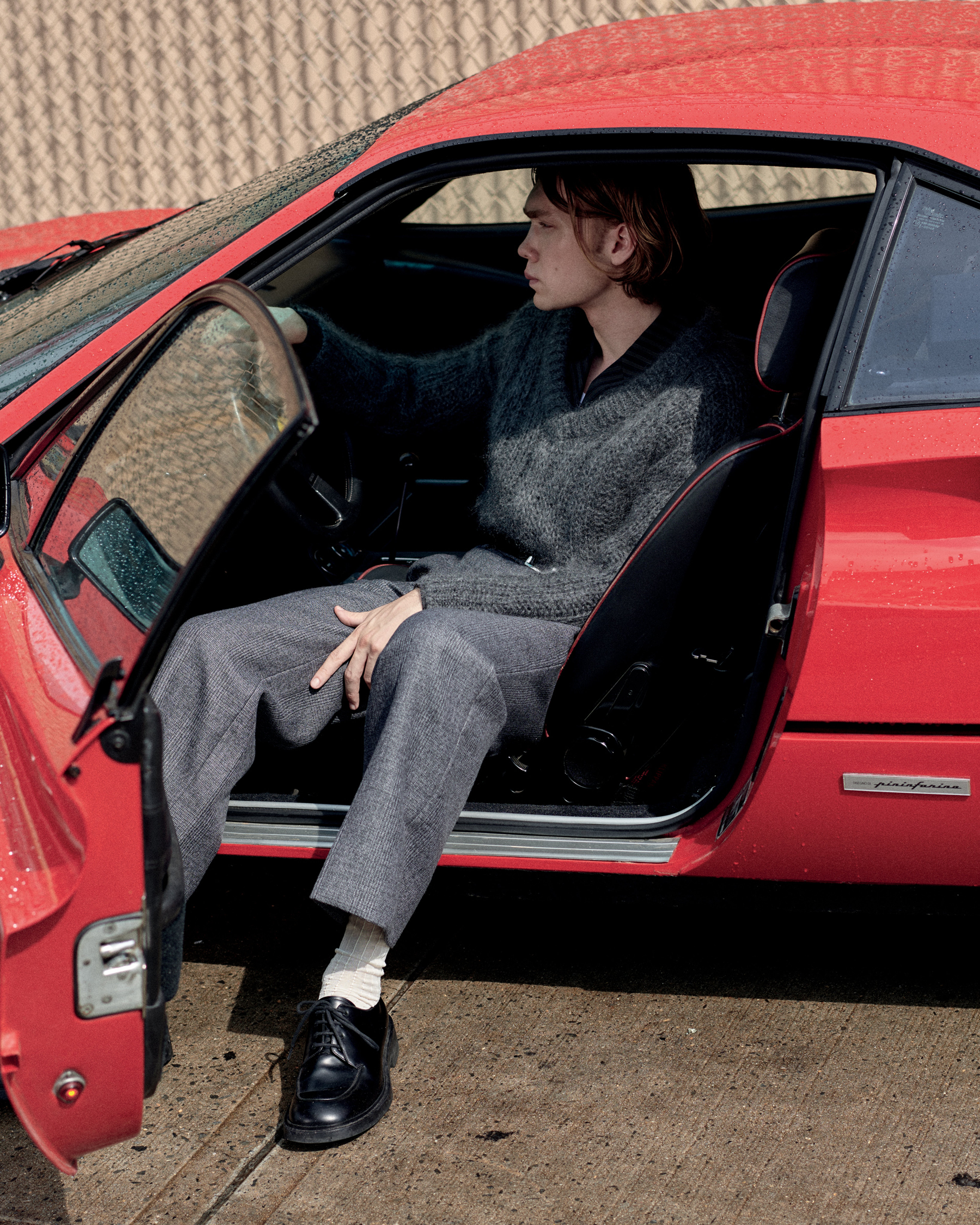 查理·普拉默的写真-L'Officiel Hommes Pa...