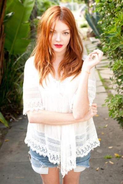 尼克尔·拉里贝特的写真