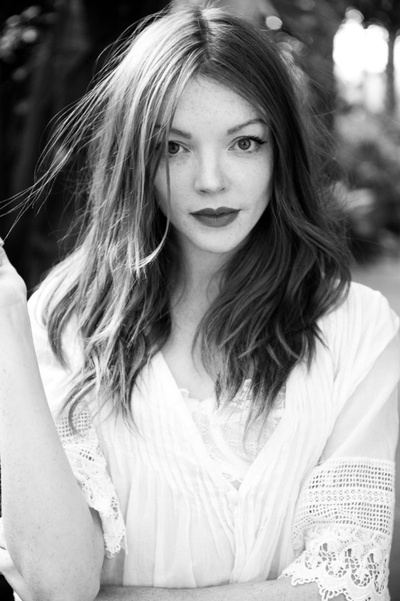 尼克尔·拉里贝特的写真