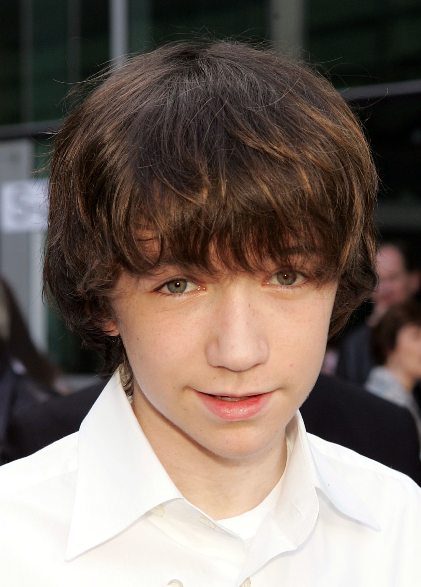 连姆·艾肯的写真