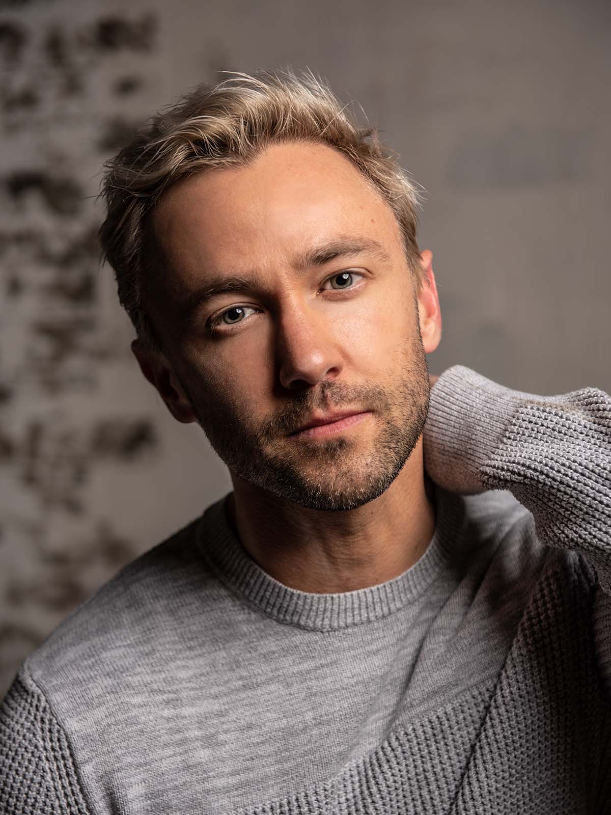 摩根·大卫·琼斯的写真