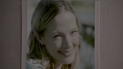 贝尔·詹姆斯的写真-一开始还以为是丽芙泰...