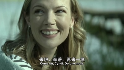 贝尔·詹姆斯的写真-不像丽芙泰勒么？！