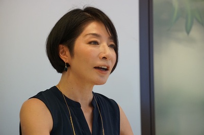 川奈麻里子的写真