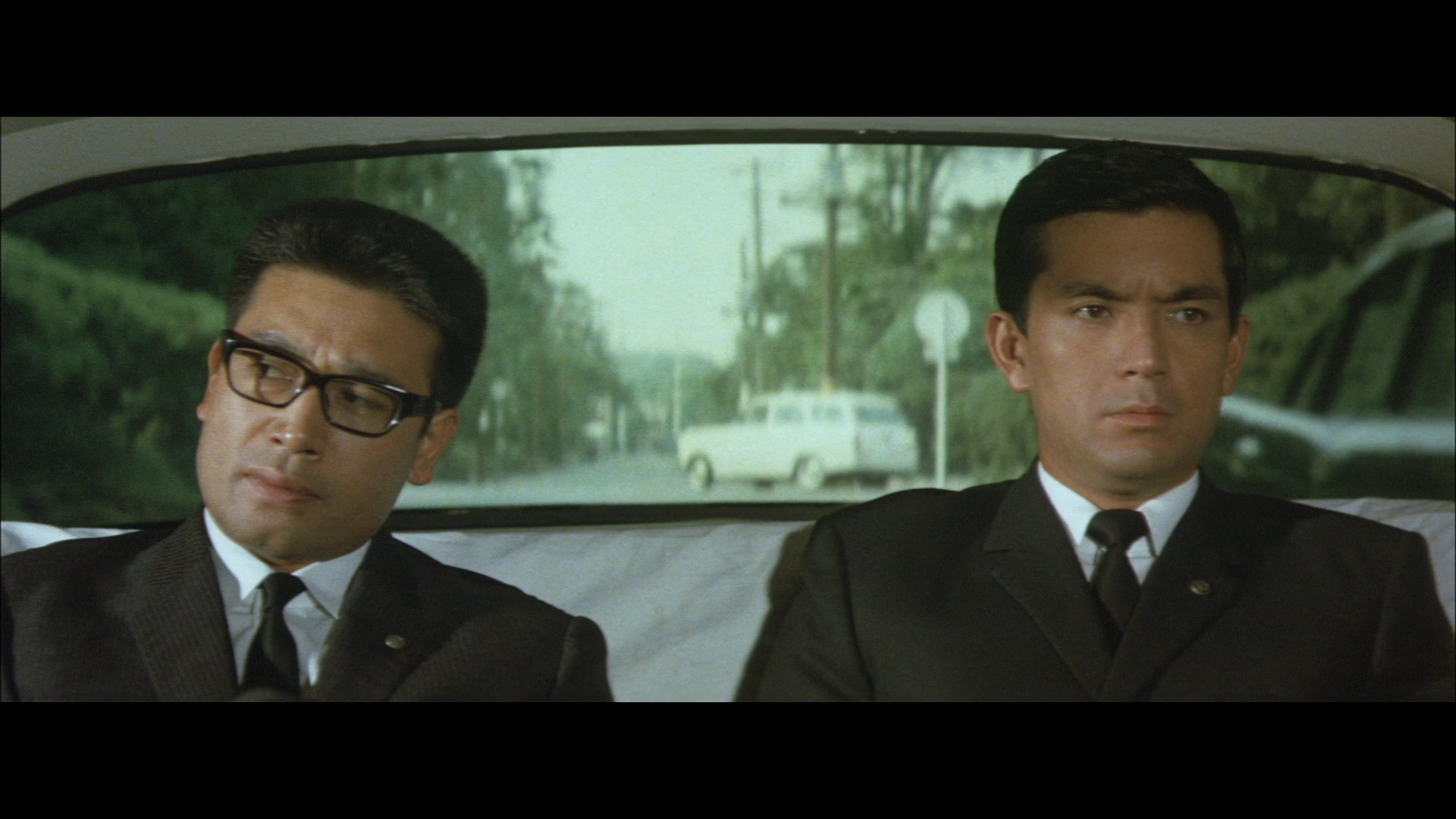 加山雄三的写真-乱云