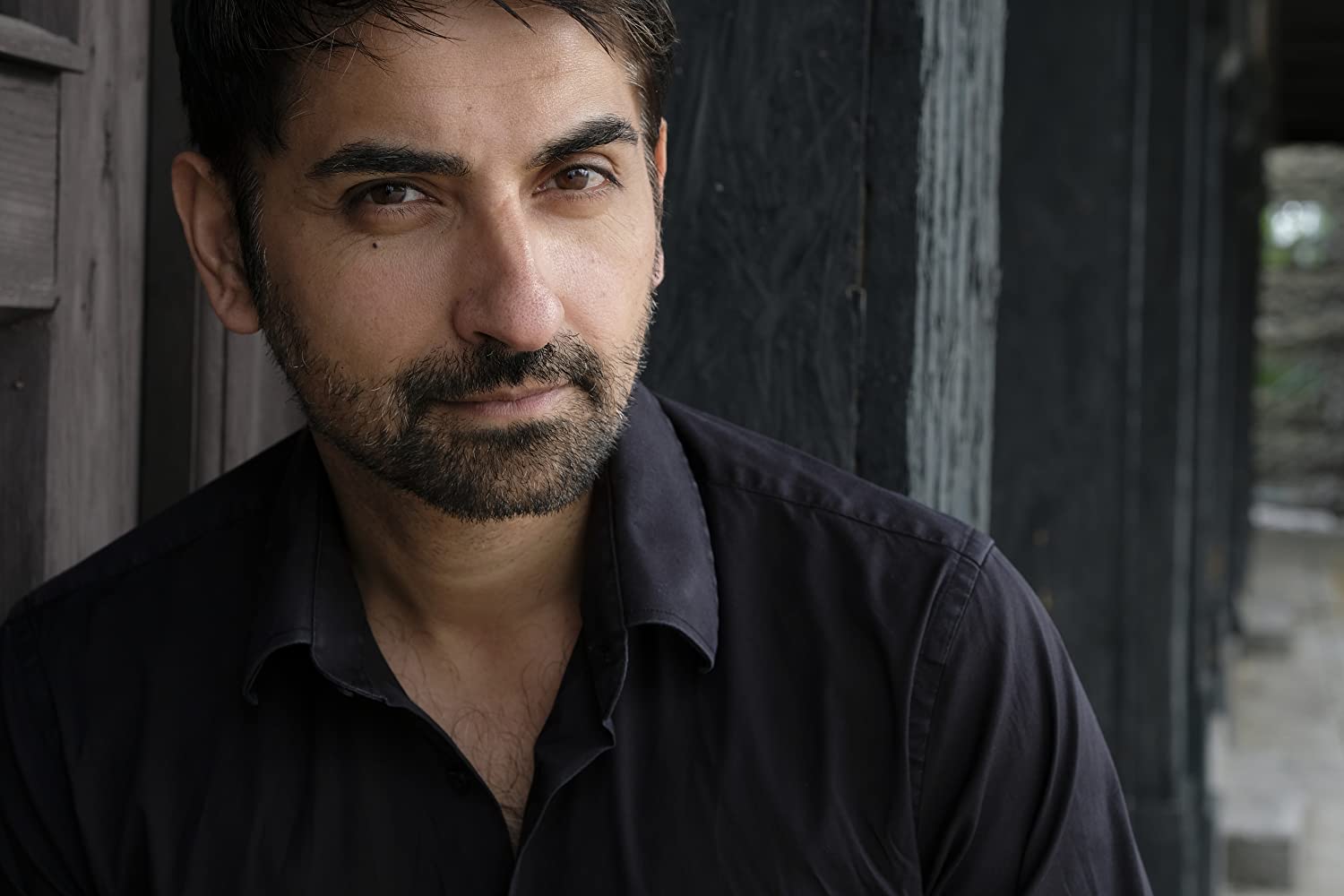 阿卡巴尔·库尔塔的写真