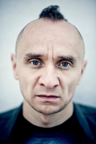 胡契克·卡勒塔的写真-岁月饶过谁？