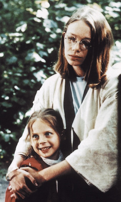 玛雅·芭蕾科沃斯卡的写真