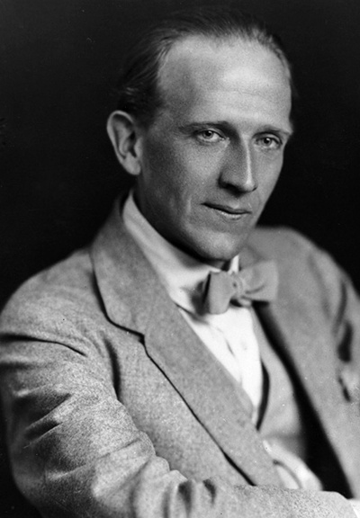 A·A·米尔恩的写真