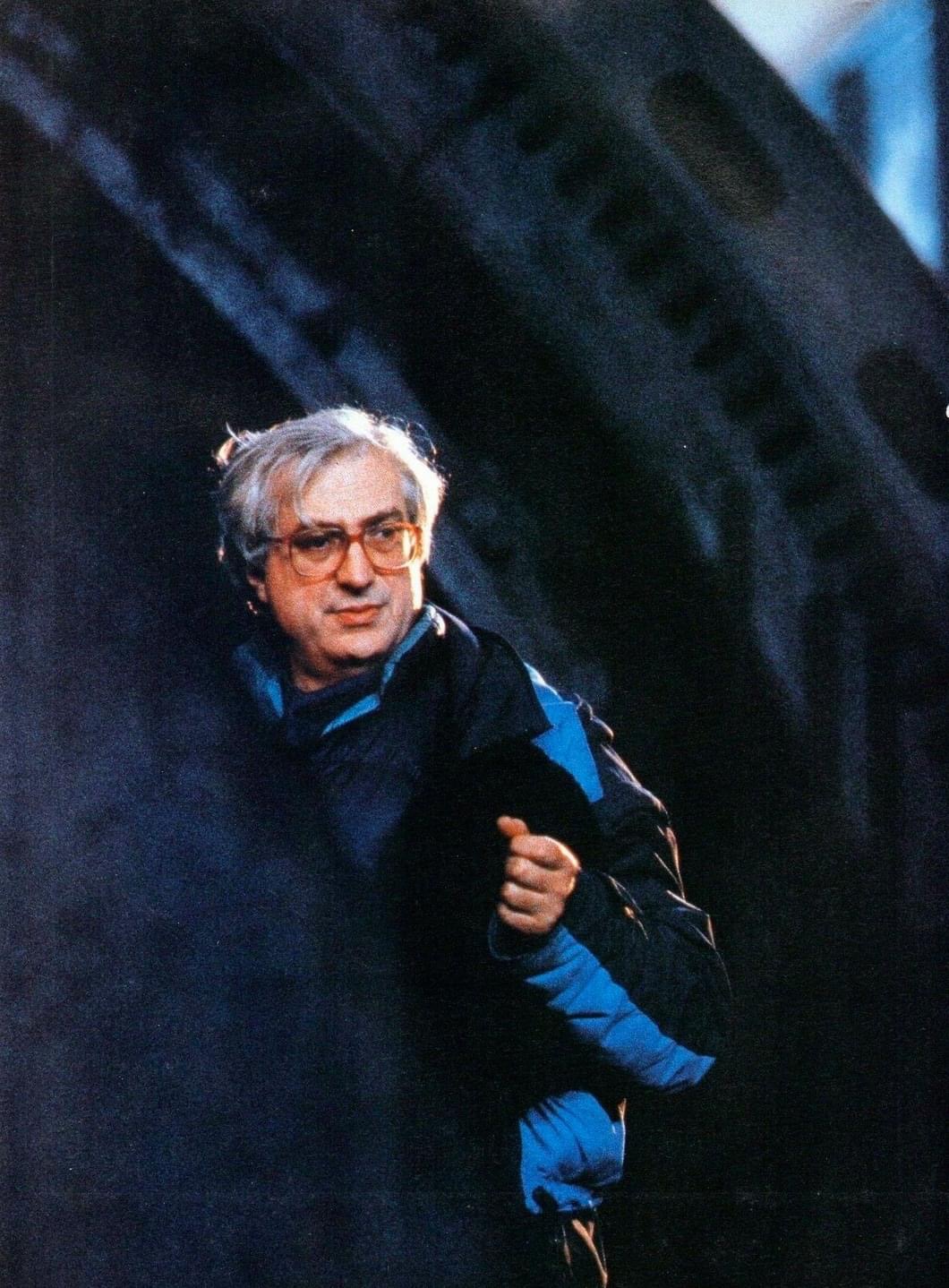 贝特朗·塔维涅的写真