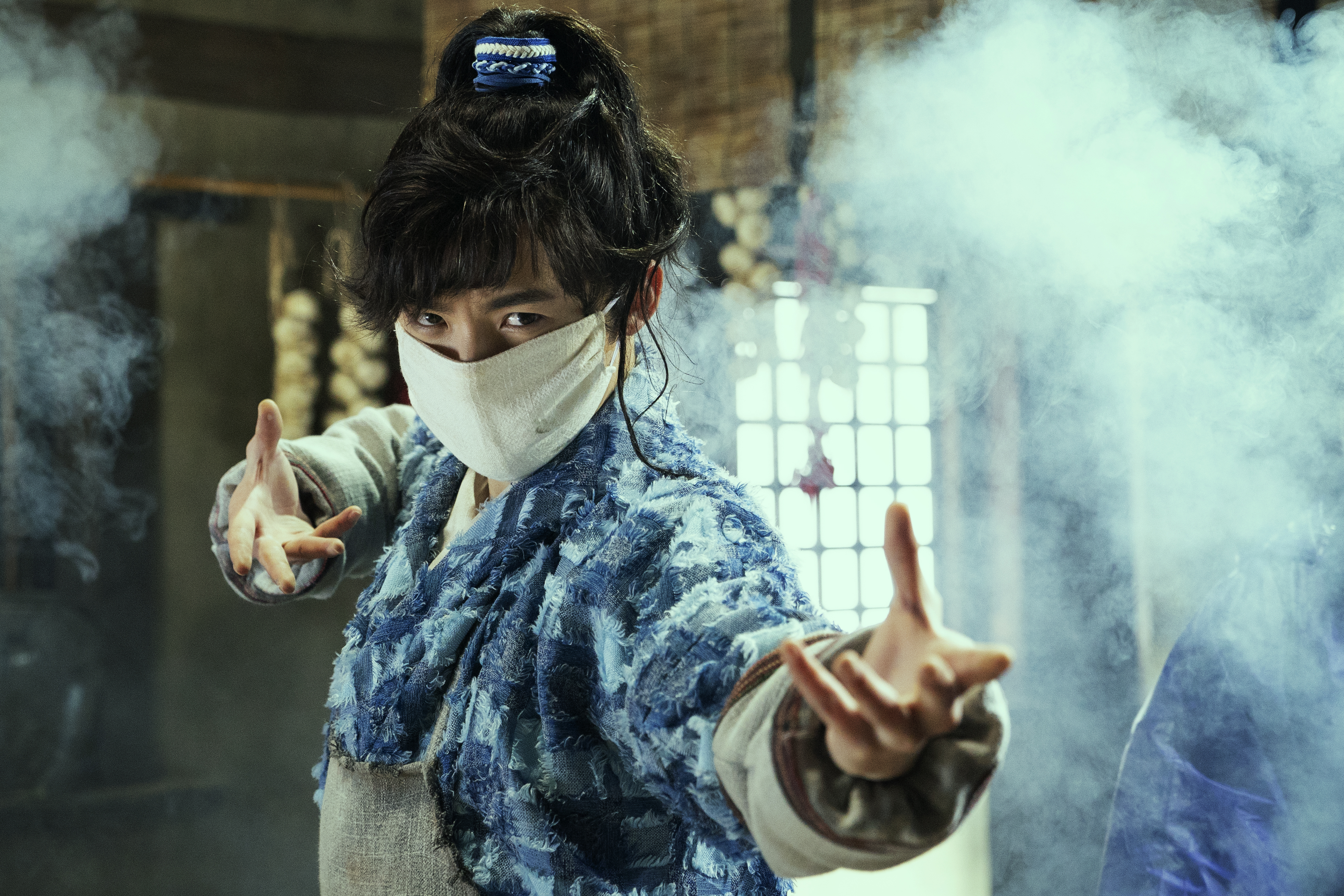 王珞嘉的写真-王珞嘉《绝世低手之夺...