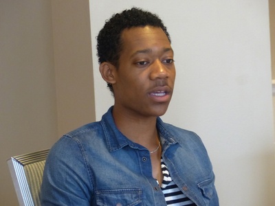 泰勒·詹姆斯·威廉姆的写真