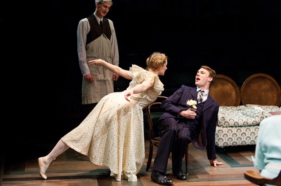 休·斯金纳的写真-You Can't Take It With...