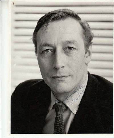 约翰·内威尔的写真