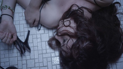 吉娜・贝珊蒂的写真