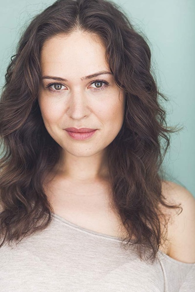 丽贝卡·斯皮罗的写真