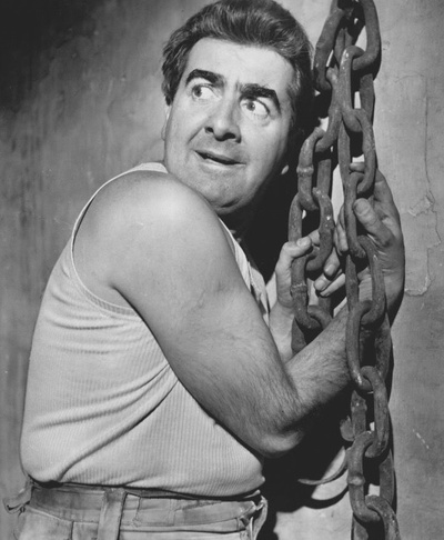 米罗·奥西的写真