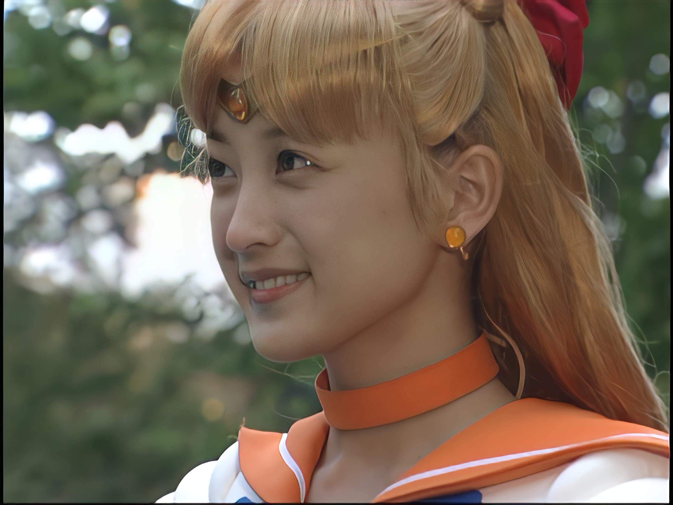 小松彩夏的写真