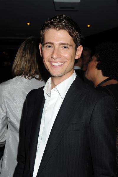 朱利安·莫里斯的写真-Julian Morris
