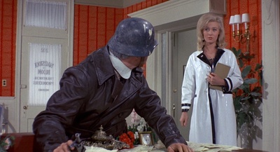 李·梅雷迪思的写真-《制片人》1968年