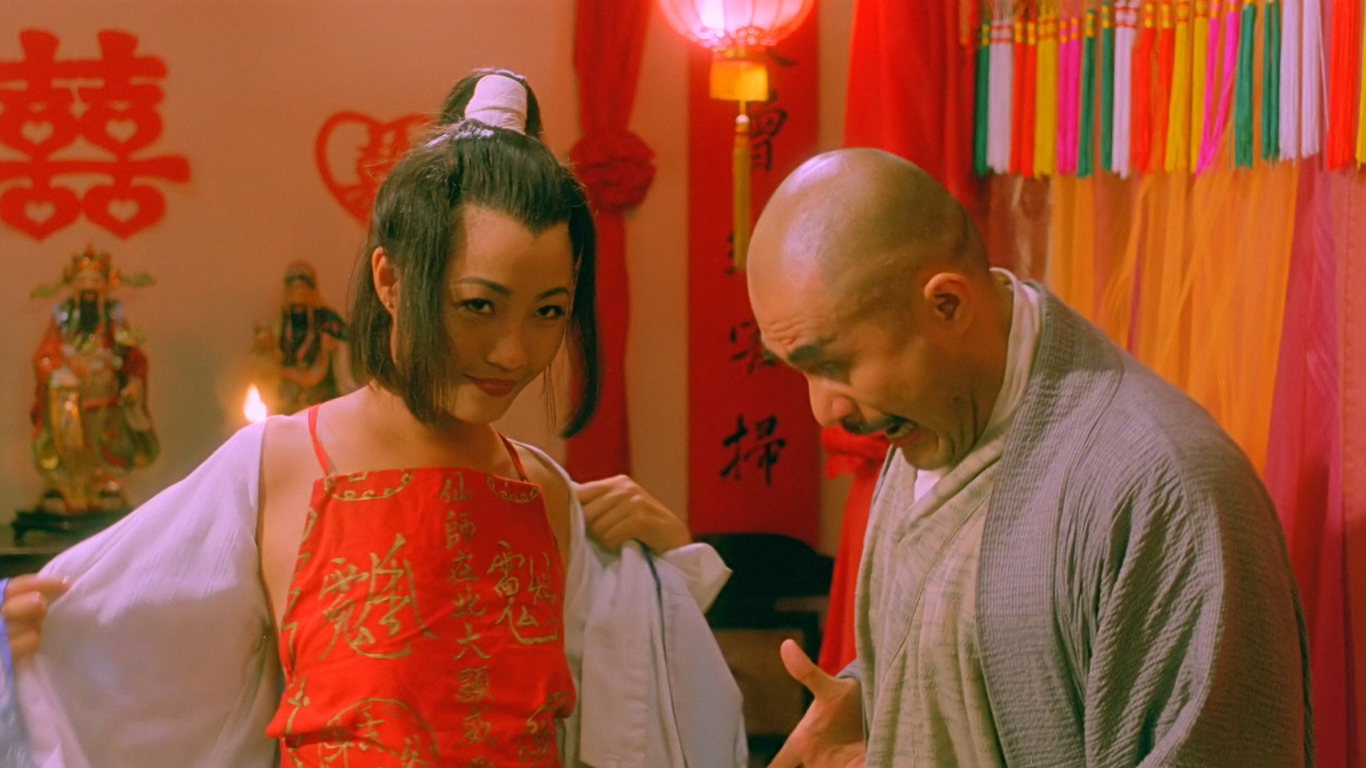 杨玉梅的写真-《大内密探之零零性性...