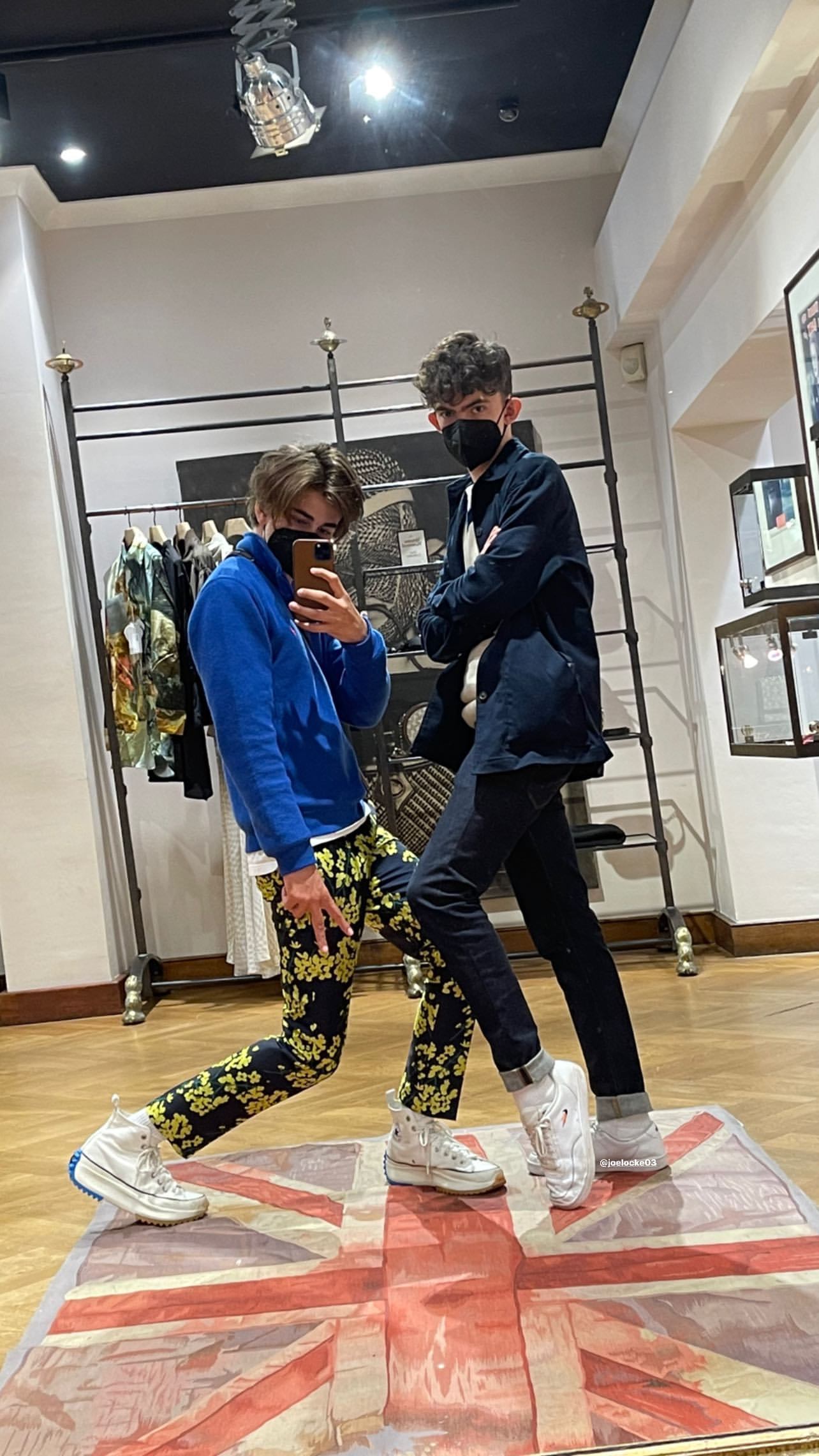 塞巴斯蒂安·克罗夫特的写真