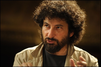 拉杜·米哈伊列亚努的写真